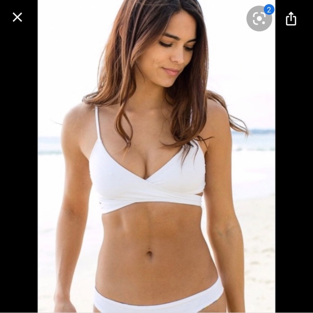 L’space white Chloe wrap bikini top worn once